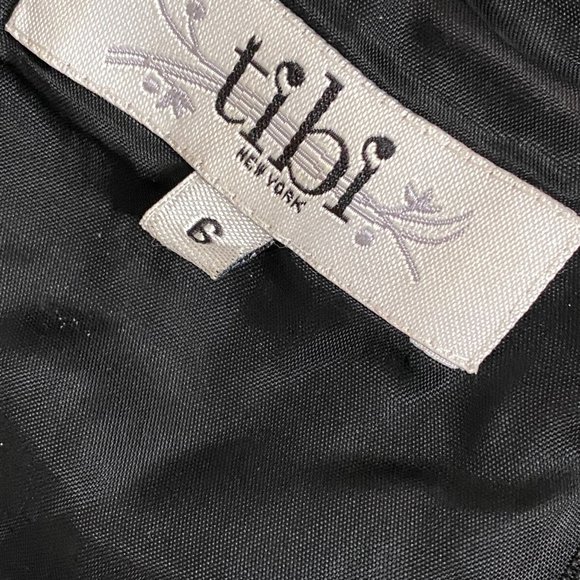 Tibi Black & Bronze Floral Print Cocktail/Party Dress V-Neckline US6 - G - Picture 15 of 16